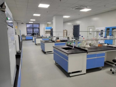 從集聚到集群 南通崇川以藥品生產(chǎn)技術(shù)開(kāi)發(fā)為引擎，跑出健康產(chǎn)業(yè)“加速度”